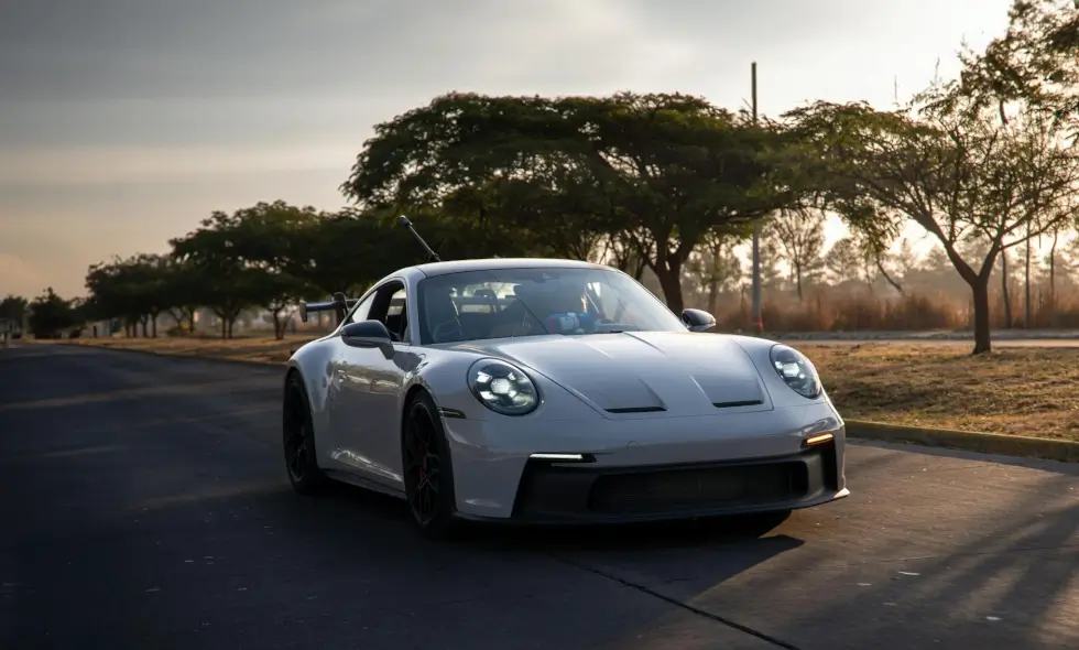 Аўтамагістралі ў Венгрыі: Што трэба ведаць пра куплю вiньеткі