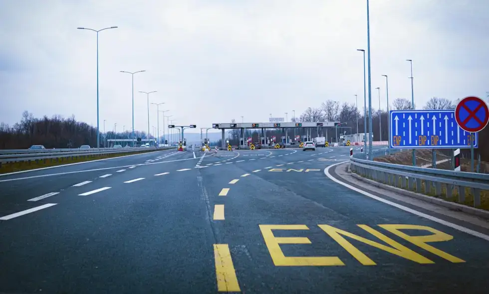 Rumänien hat heute einen Schritt in Richtung der ersten Autobahn durch die Karpaten gemacht.