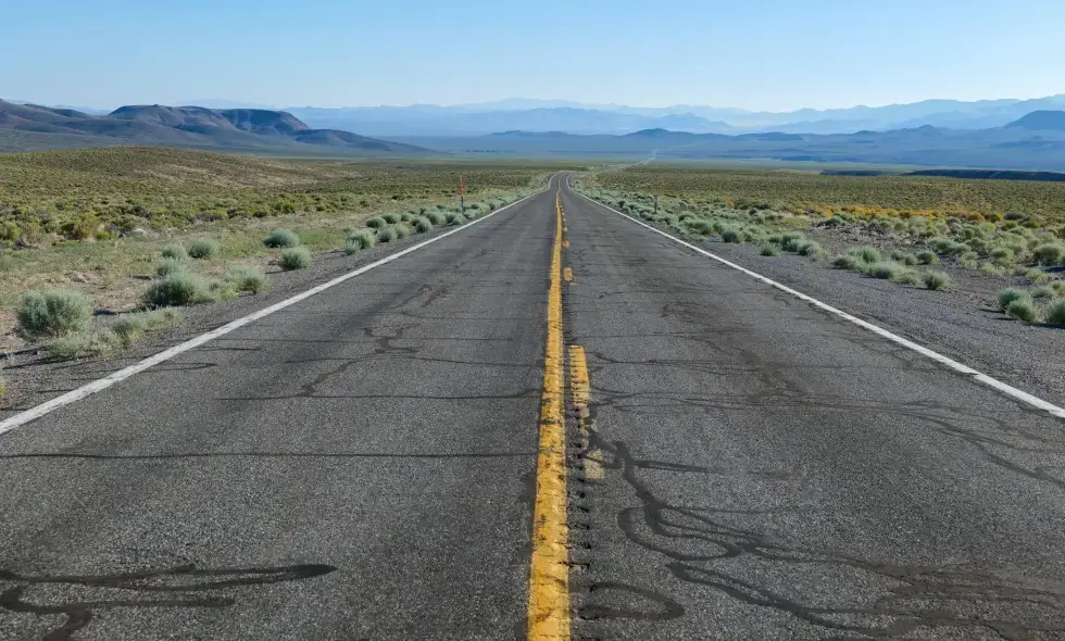 M6 otoyolunda yol yapım çalışmaları