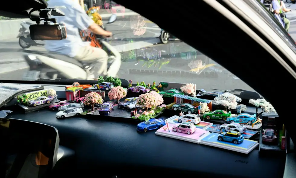 Швейцарскі транспарт: лічбавая вiньетка для аўтастрады проста