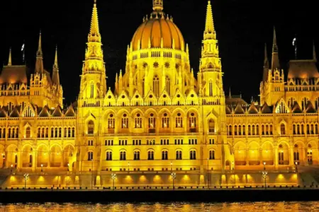 Convenient travel in Hungary: destinations accessible via motorway with an e-vignette