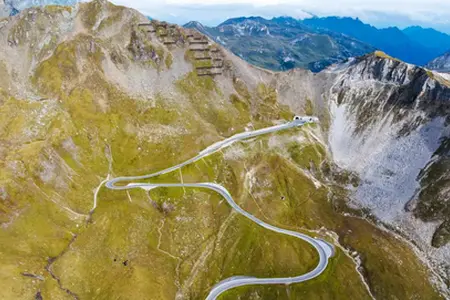 Austria's motorway network and the options for purchasing an e-vignette