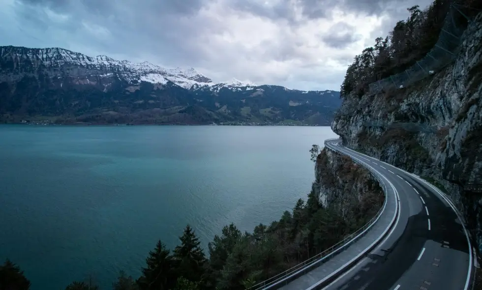 Switzerland's motorway network: modern roads, smooth traffic