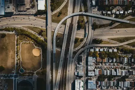 Die erste private Autobahn der Tschechischen Republik, die D4, wird vor Weihnachten eröffnet. Der Direktor an Blesk: Wie viel hat sie in Milliarden gekostet?