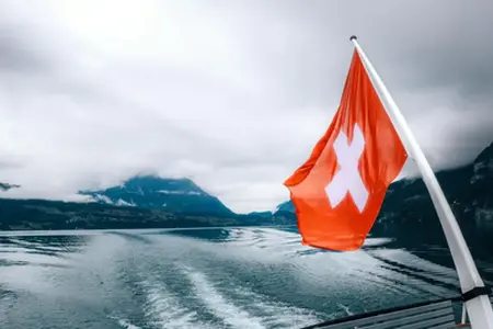 Switzerland by motorway: experiences, attractions, and practical information about purchasing the e-vignette