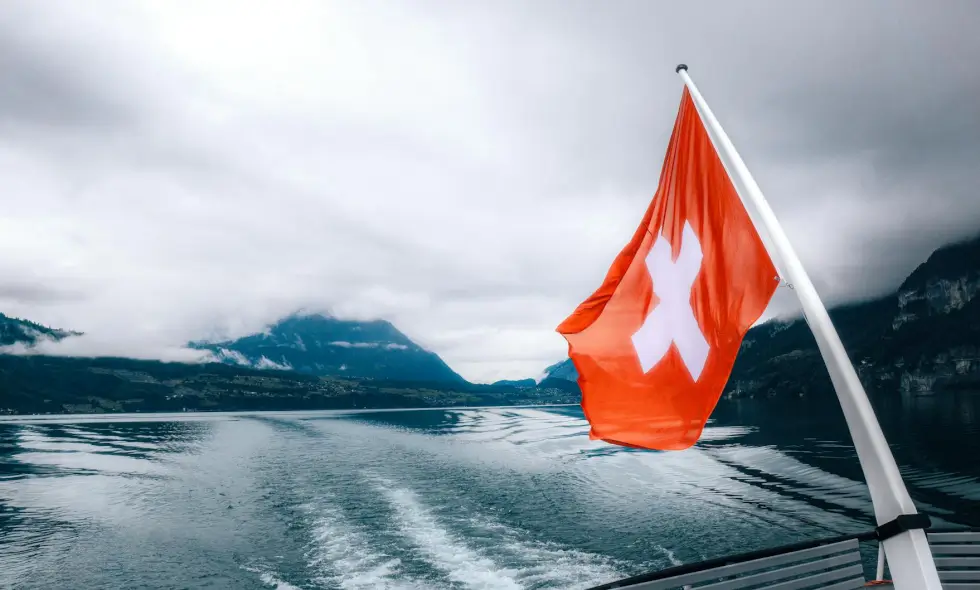 Switzerland by motorway: experiences, attractions, and practical information about purchasing the e-vignette