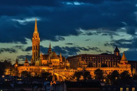 Opțiuni de călătorie în Ungaria – Descoperiți Ungaria cu mașina!