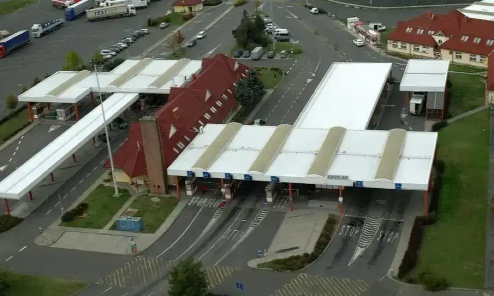 Vinyet · Macaristan · Müşteri Bilgilendirmesi